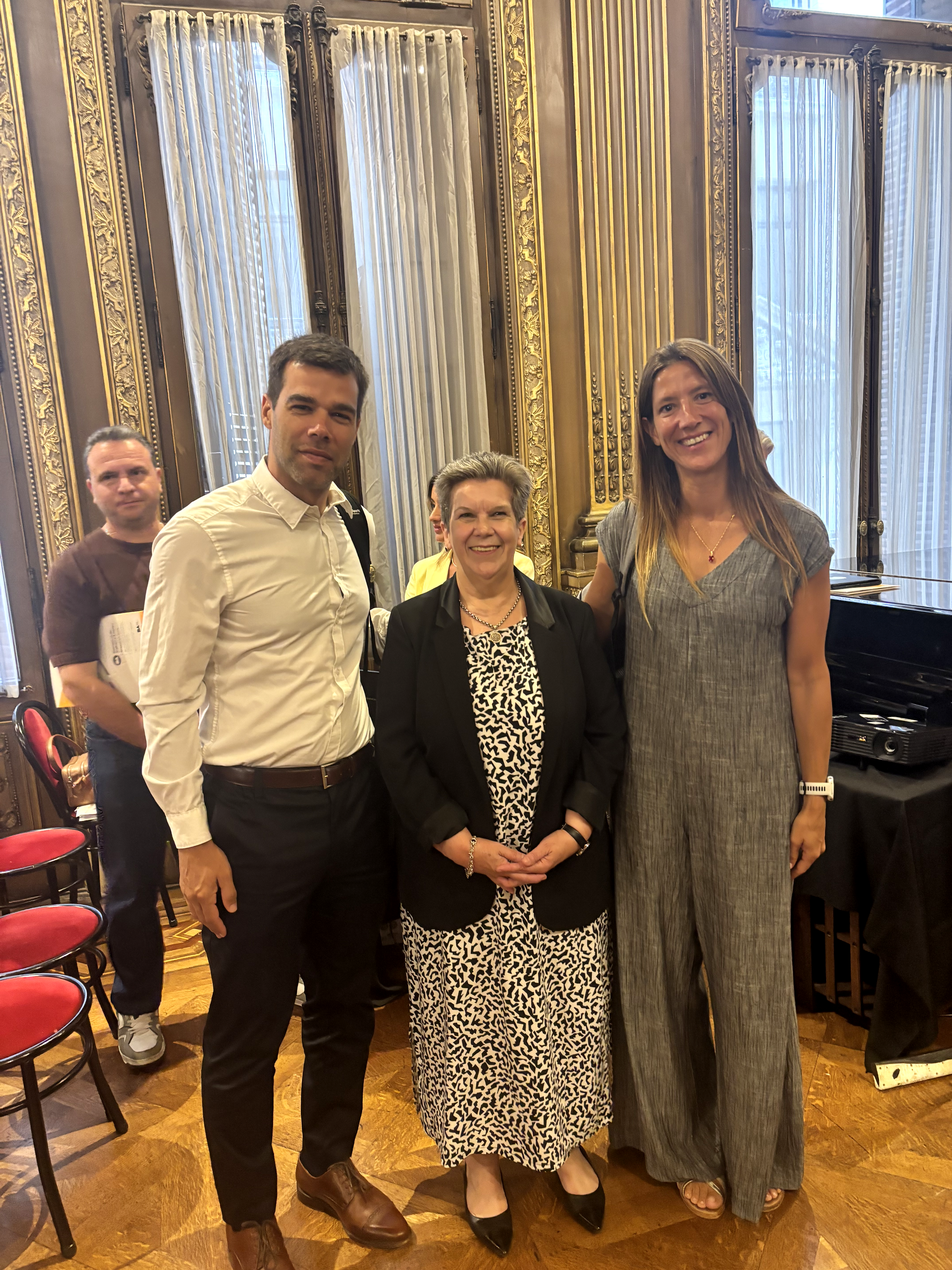 Agenda Institucional